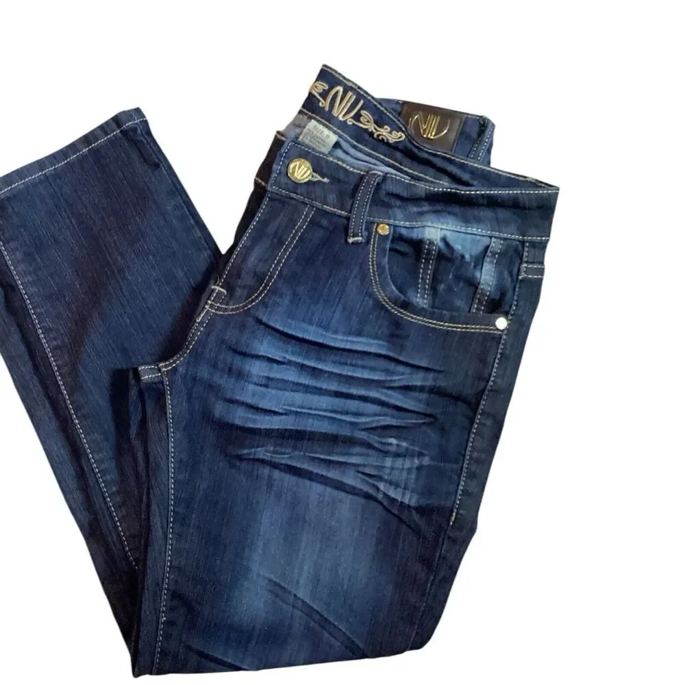 NV Women’s Jeans Capri Skinny Crop Distressed Size 11